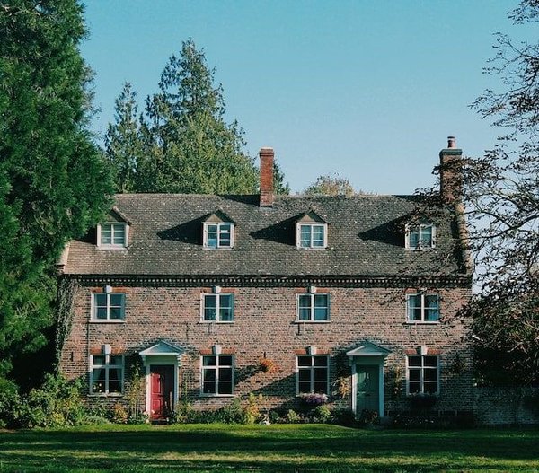 Quelle est la maison de J.K. Rowling ?